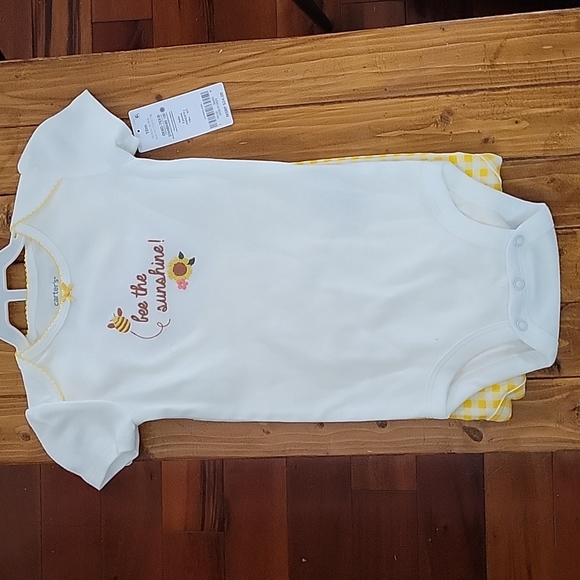 Onesie carters 18 months nwt - Picture 3 of 6